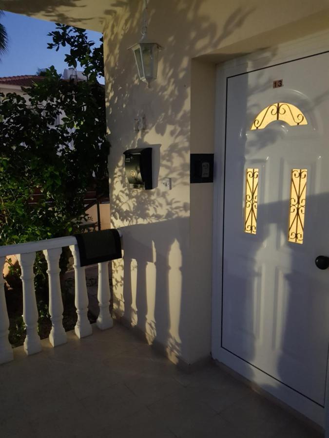 Nissi Luxury Villa Ayía Nápa Extérieur photo