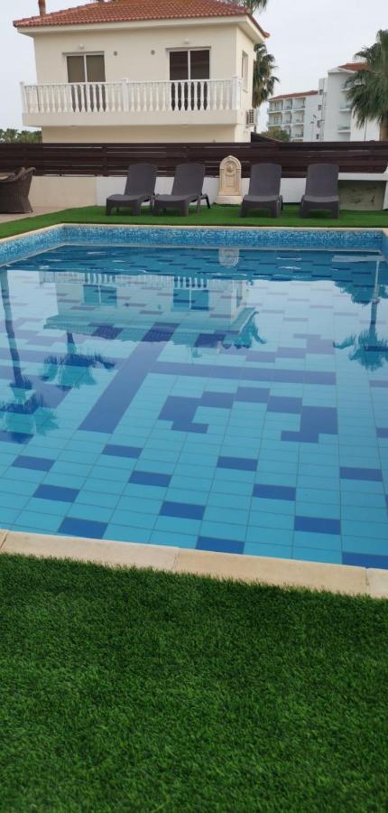 Nissi Luxury Villa Ayía Nápa Extérieur photo