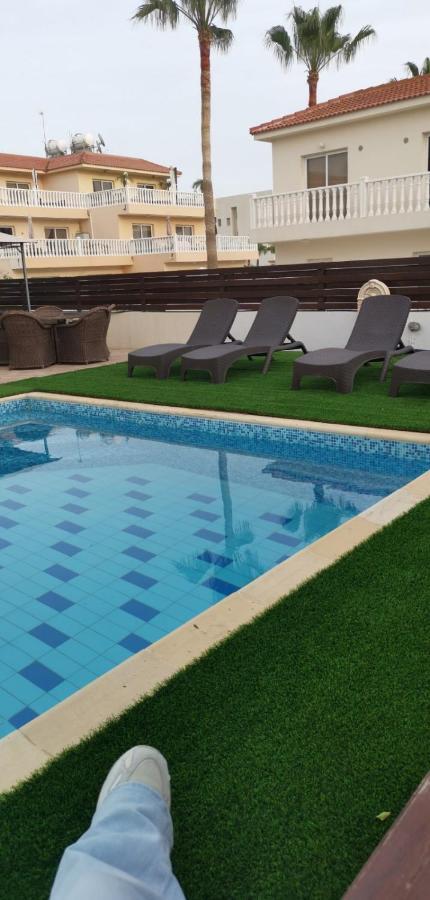 Nissi Luxury Villa Ayía Nápa Extérieur photo